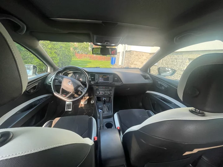 Veřejná dražba - Seat Leon Cupra