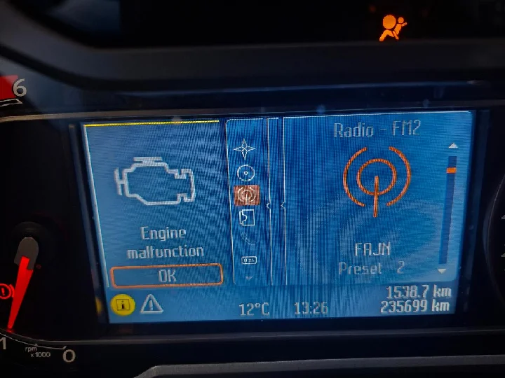 Prodej osobního automobilu Ford Mondeo