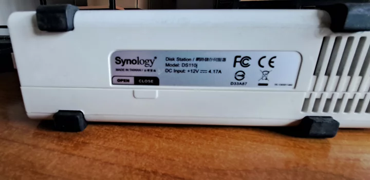 Prodej Elektroniky – ASUS Eee TOP PC, Synology Disk Station a modem Zyxel