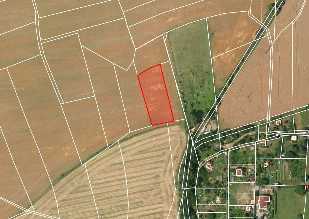 Spoluvlastnický podíl 1/8 na zemědělském pozemku, obec Kyšice