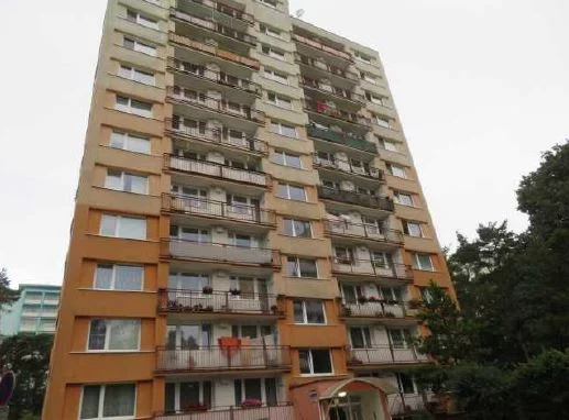 Bytová jednotka 3+1 – Kladno, Kročehlavy