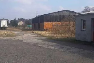 Zemědělský areál s administrativní budovou a sklady, Hazlov, okres Cheb