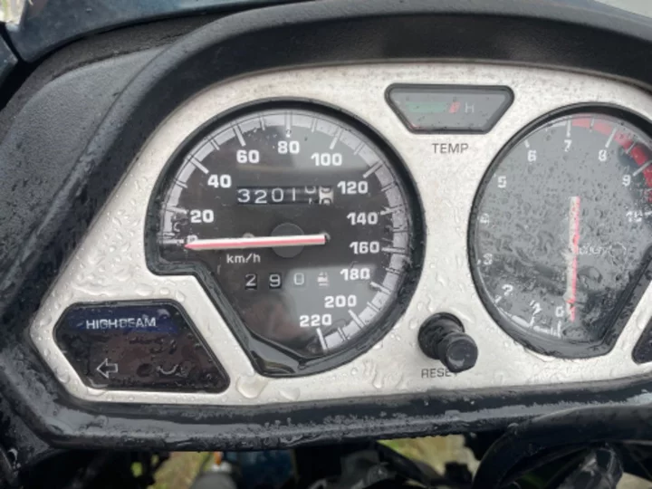 motocykl Yamaha XTZ 660