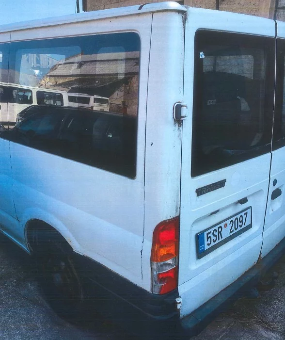 FORD TRANSIT 300S – bez motoru