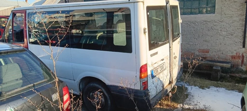 FORD TRANSIT 300S – bez motoru