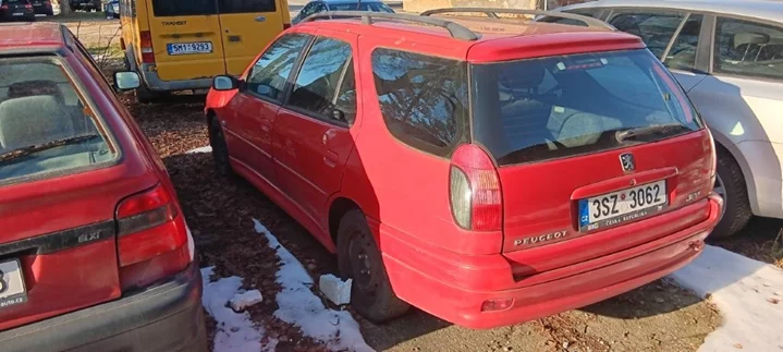 PEUGEOT 306 – první registrace 2002