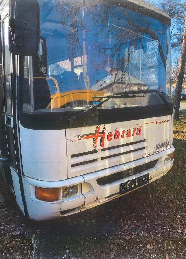 2 autobusy KAROSA