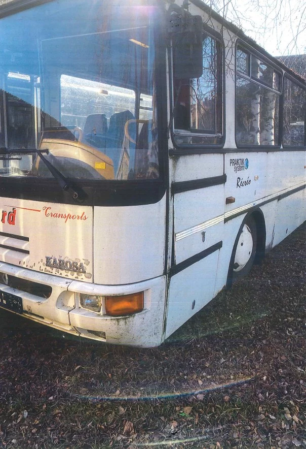 2 autobusy KAROSA